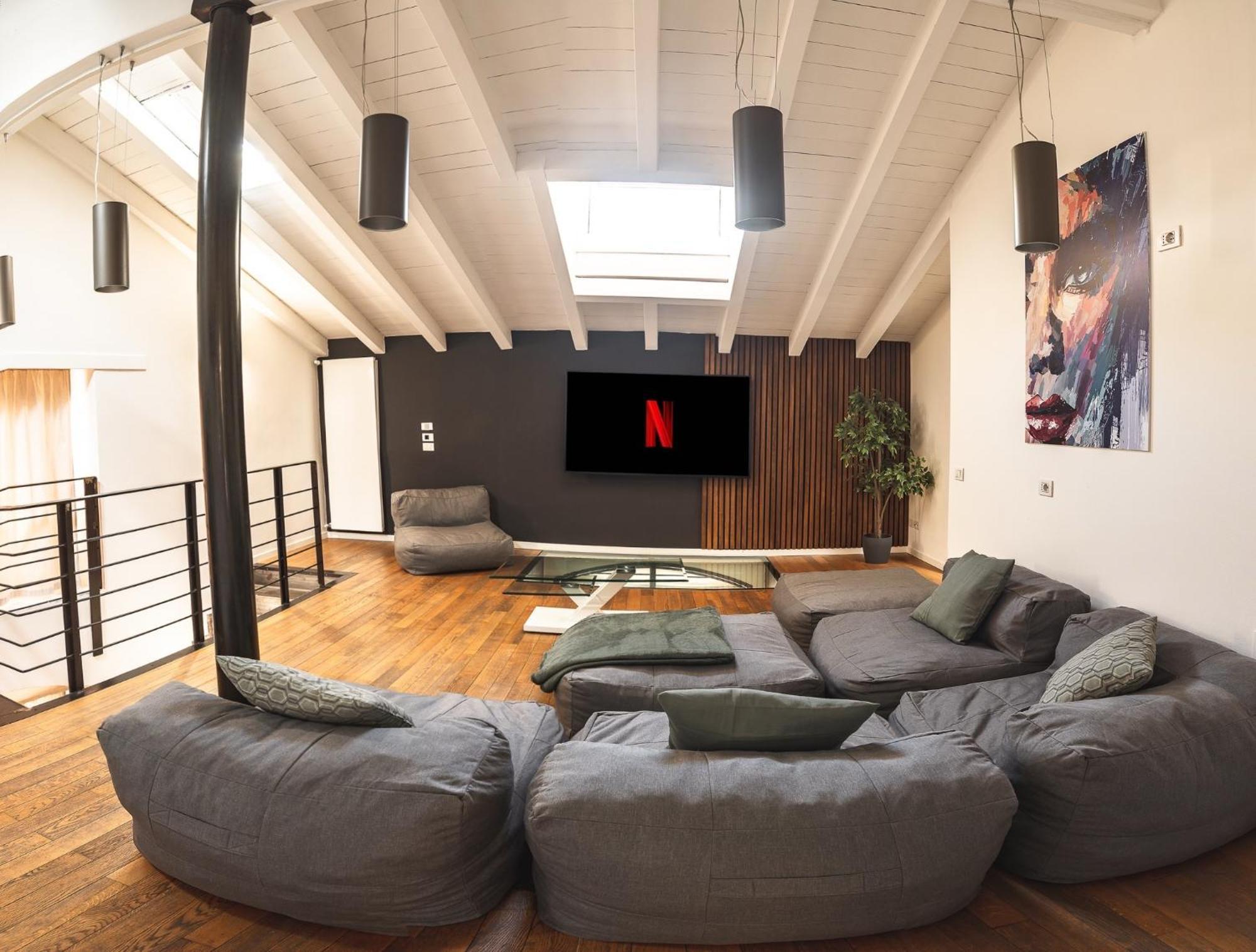Luxury Industrial Apt Vicino Al Centro Con Garage Brescia Exterior foto